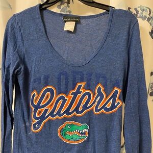 5th and Ocean University of Florida Gators Long Sleeve Tshirt. Size S.